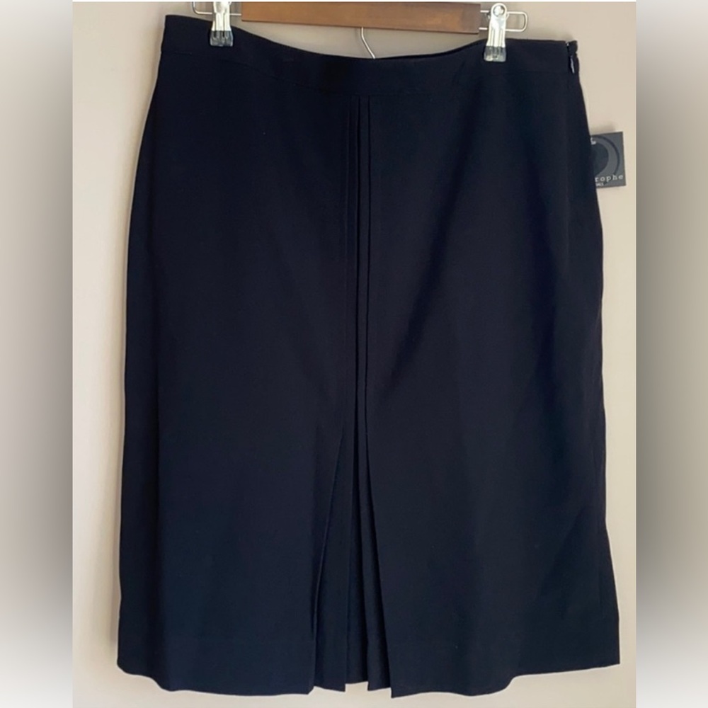 Apostrophe Woman 18 Pleated Skirt Black Boho Below
Knee Zip. 
LINING/FORRO